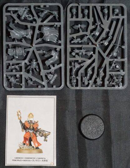 Adepta Sororitas Canoness (Multipart)